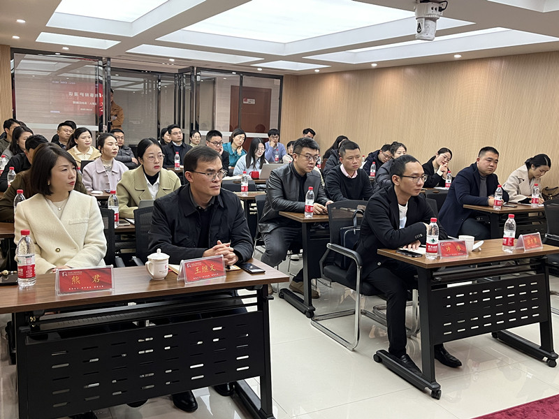 湘潭市青年律师领军人才训练营刑辩沙龙活动 在我所成功举行